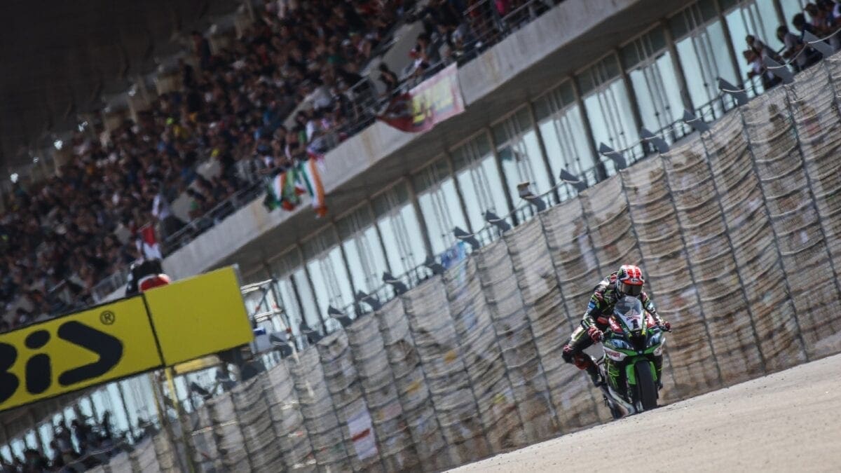 WSB: Rea prevails for Tissot Superpole Race win as Bautista battles back