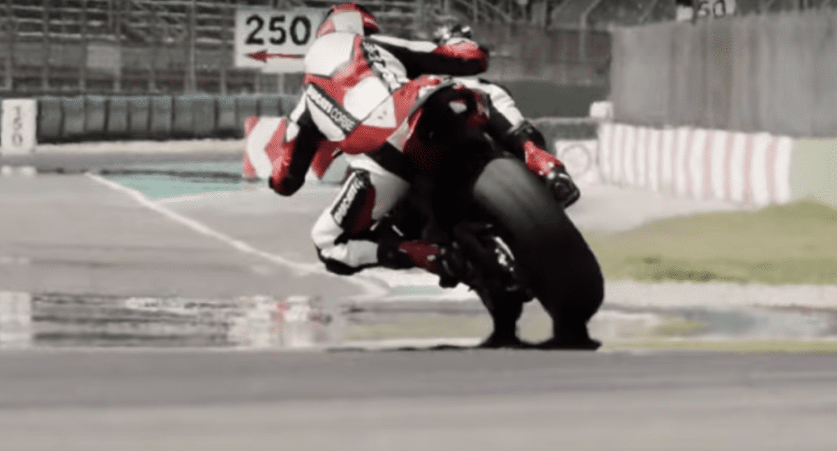 VIDEO: Check out Ducati’s BONKERS Streetfighter V4 S in new video that shows the 208bhp naked motorcycle really hustling…