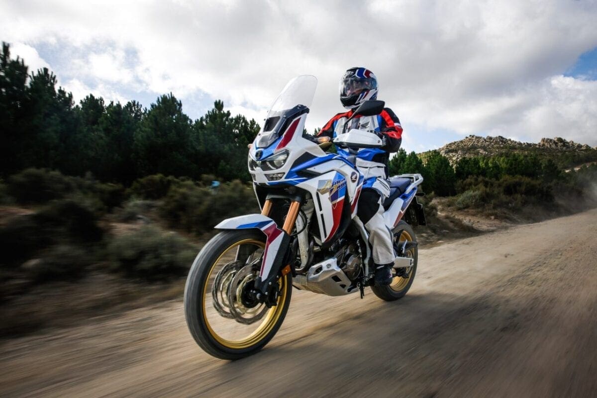 WORLD LAUNCH: First RIDING impressions. Honda’s Africa Twin Adventure Sports