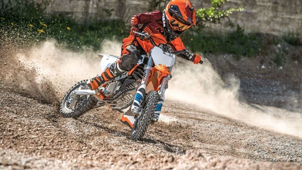 KTM's new small electric motocross bike, the  SX-E5, is at the forefront of small electric motorcycle competition for 2020