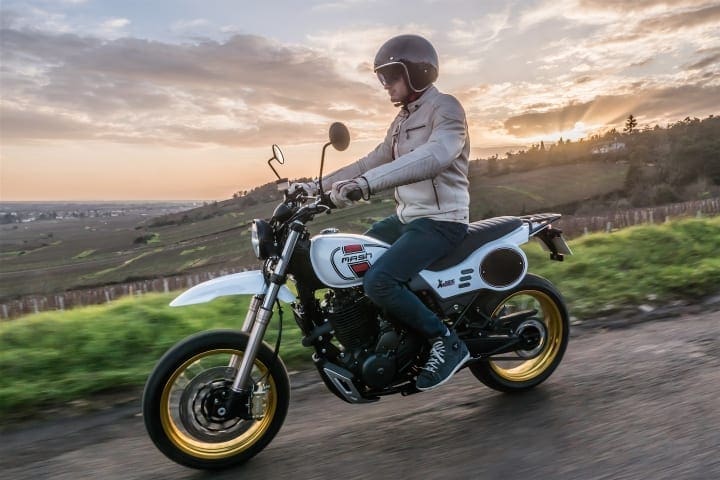 Mash’s X-Ride 650 Classic. French-built RETRO enduro motorcycle unveiled TODAY.