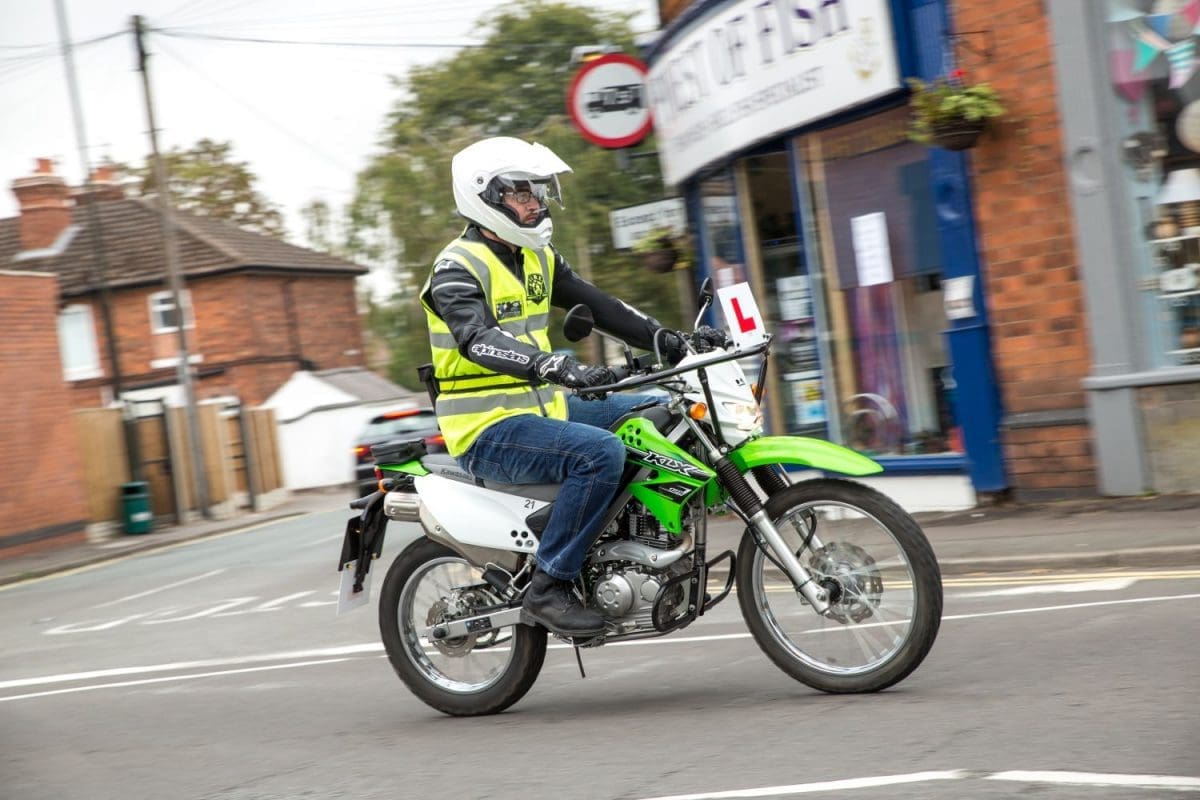 GET ON 2 WHEELS Everything YOU need to know to get a full motorcycle licence CBT, Theory, Module One and Module Two EXPLAINED