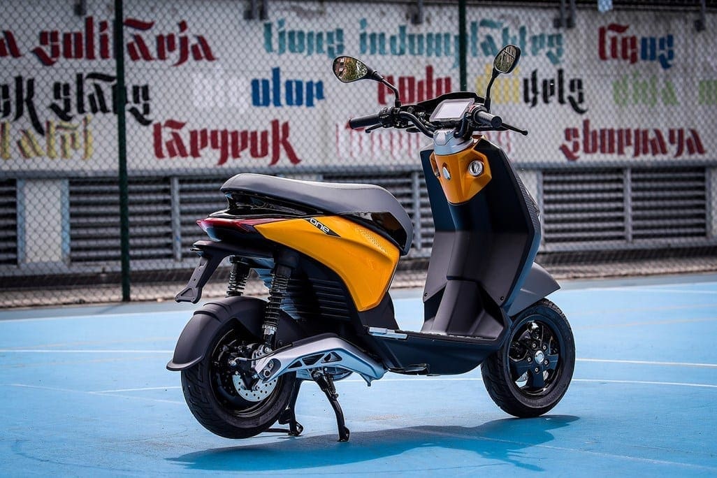 Piaggio ONE e-scooter designed for youngsters launched