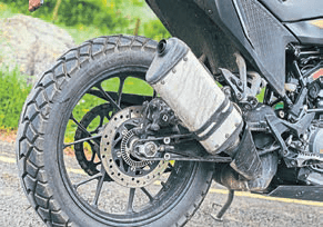 KTM 390 Adventure exhaust and tyres
