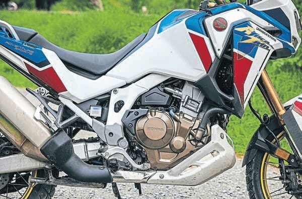 Honda CRF1100 Africa Twin Adventure Sport Side