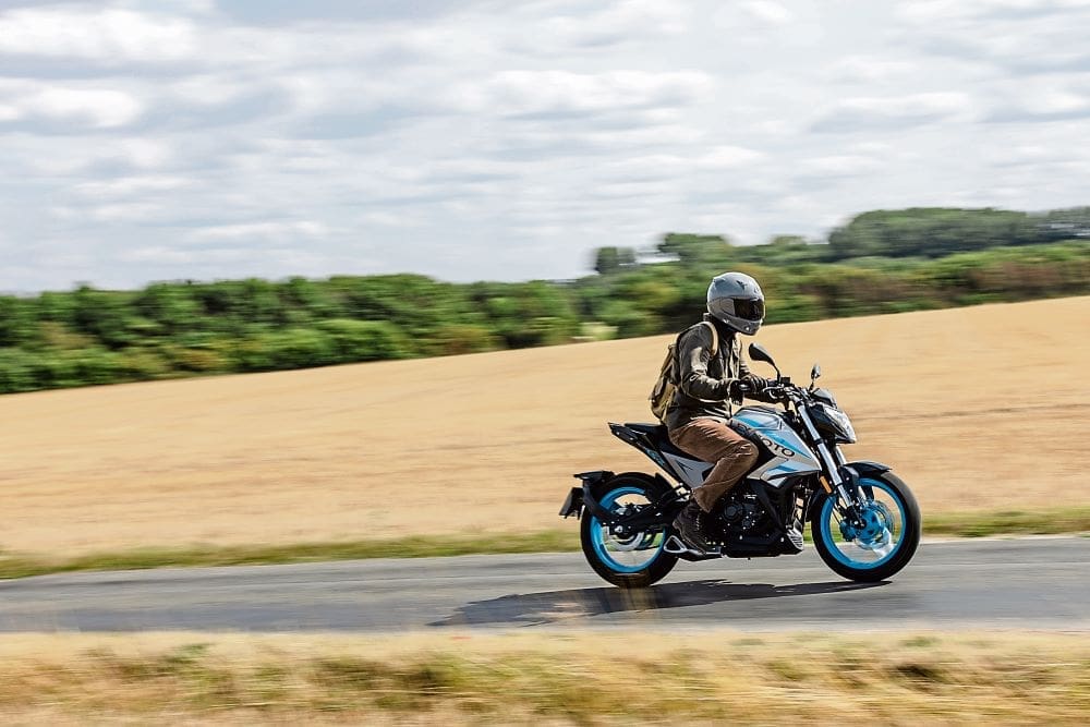 Road testing Lexmoto LS-Z 125