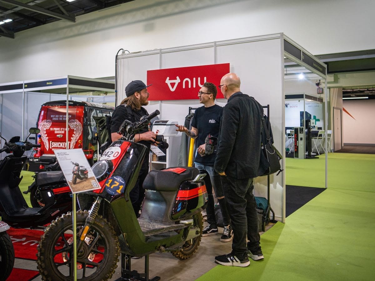 NIU show off full UK range at Fully Charged Live 2023
