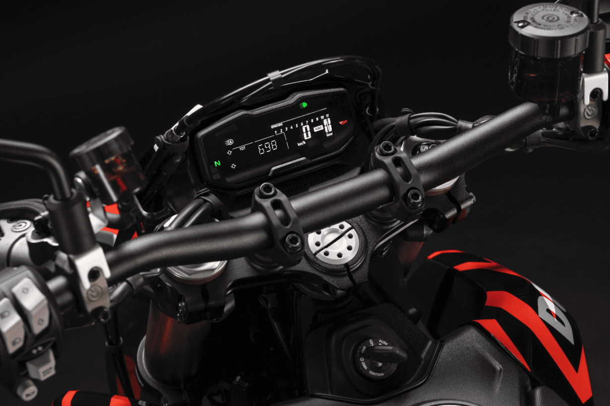 2024 Ducati Hypermotard 698 Mono Review