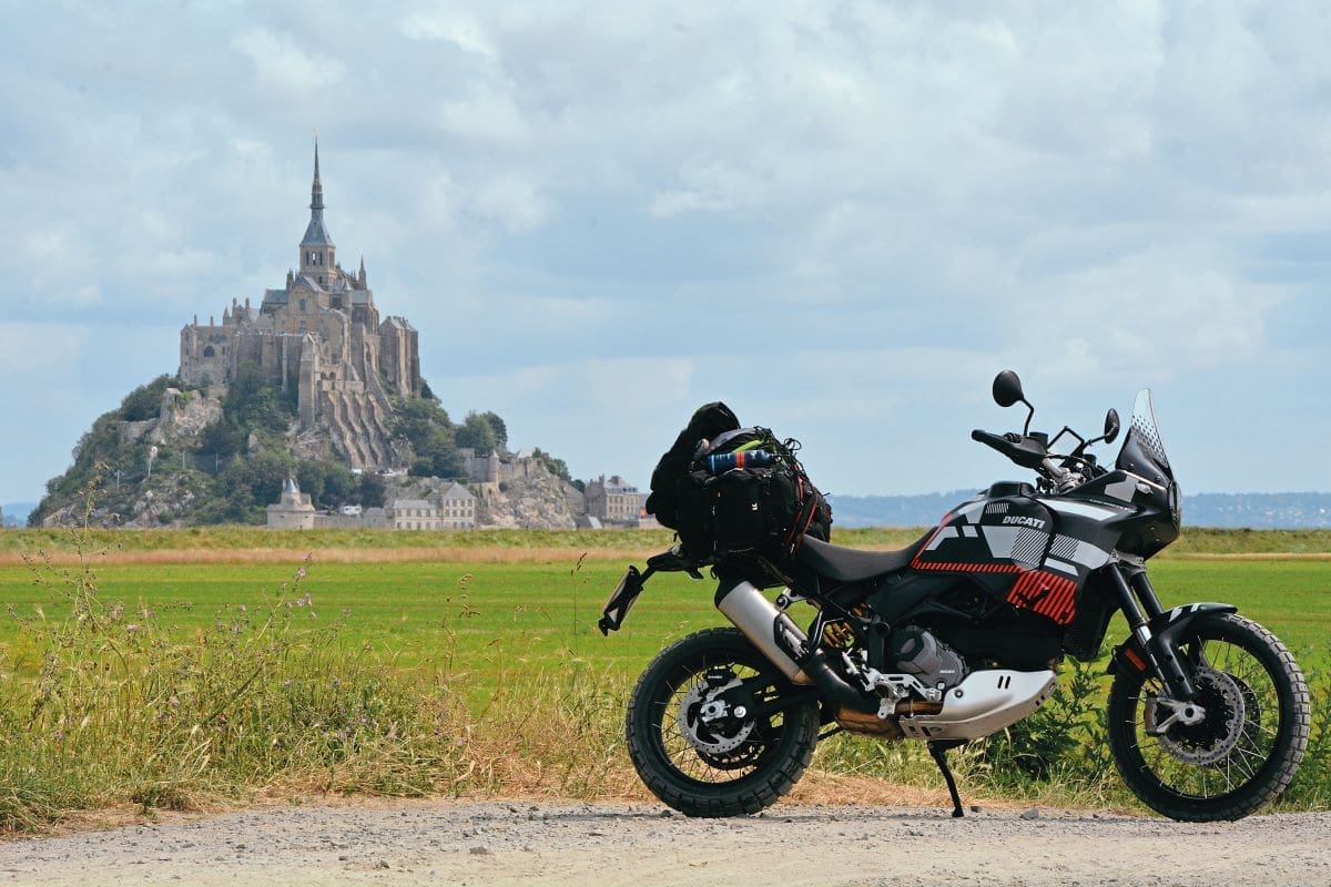TEST: Ducati DesertX takes France