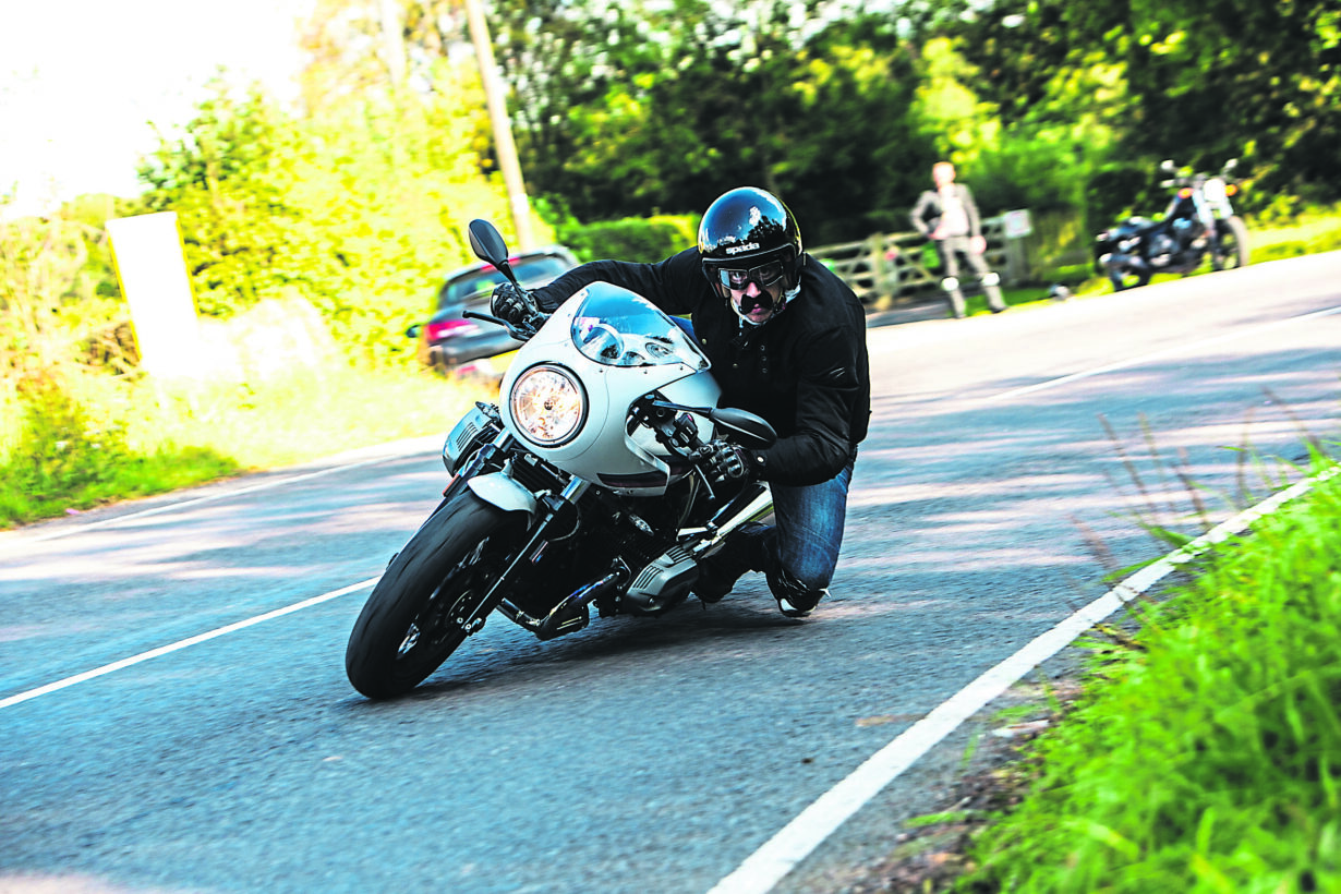 BMW RnineT