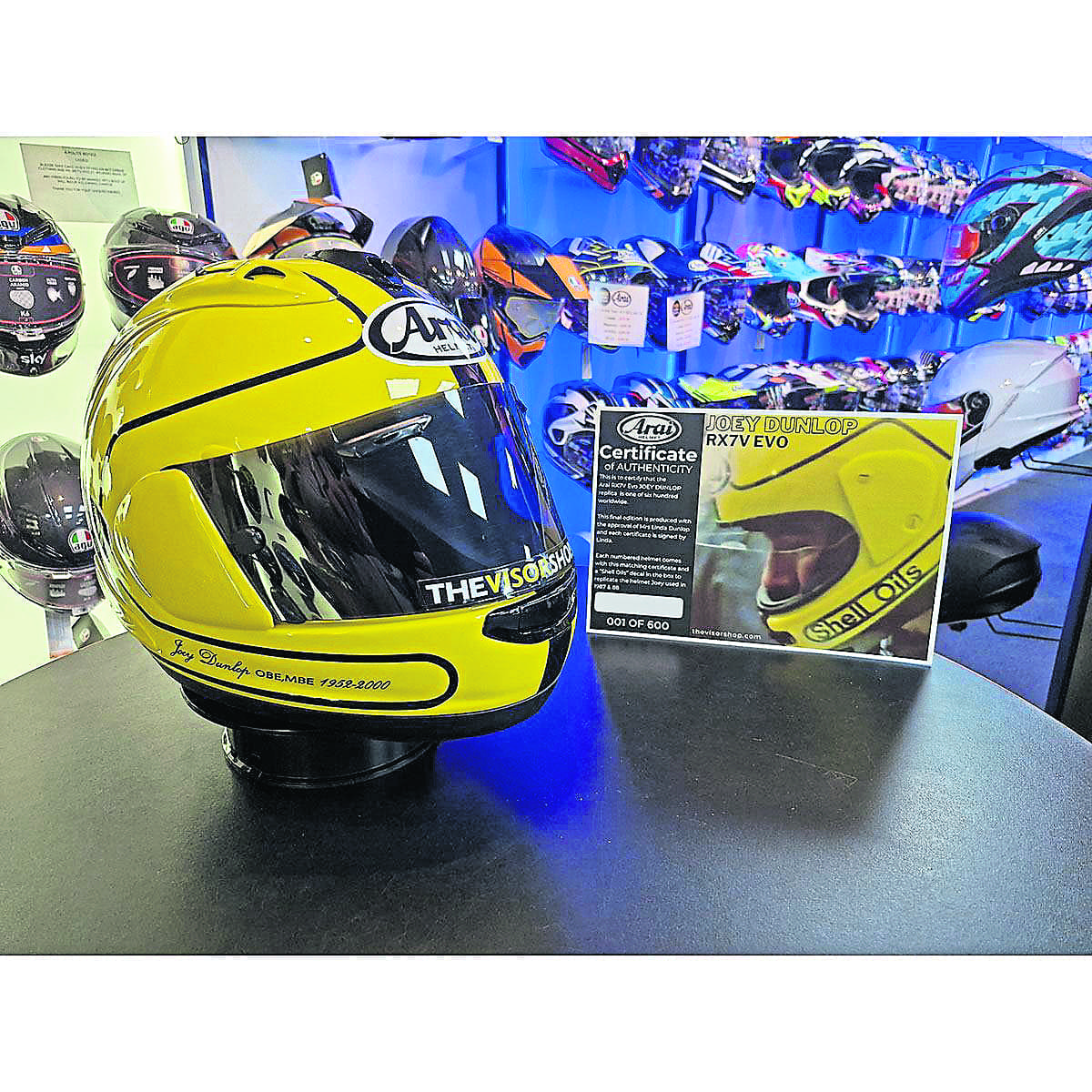 Arai 25th anniversary Final Edition Joey Dunlop replica (1)_NC