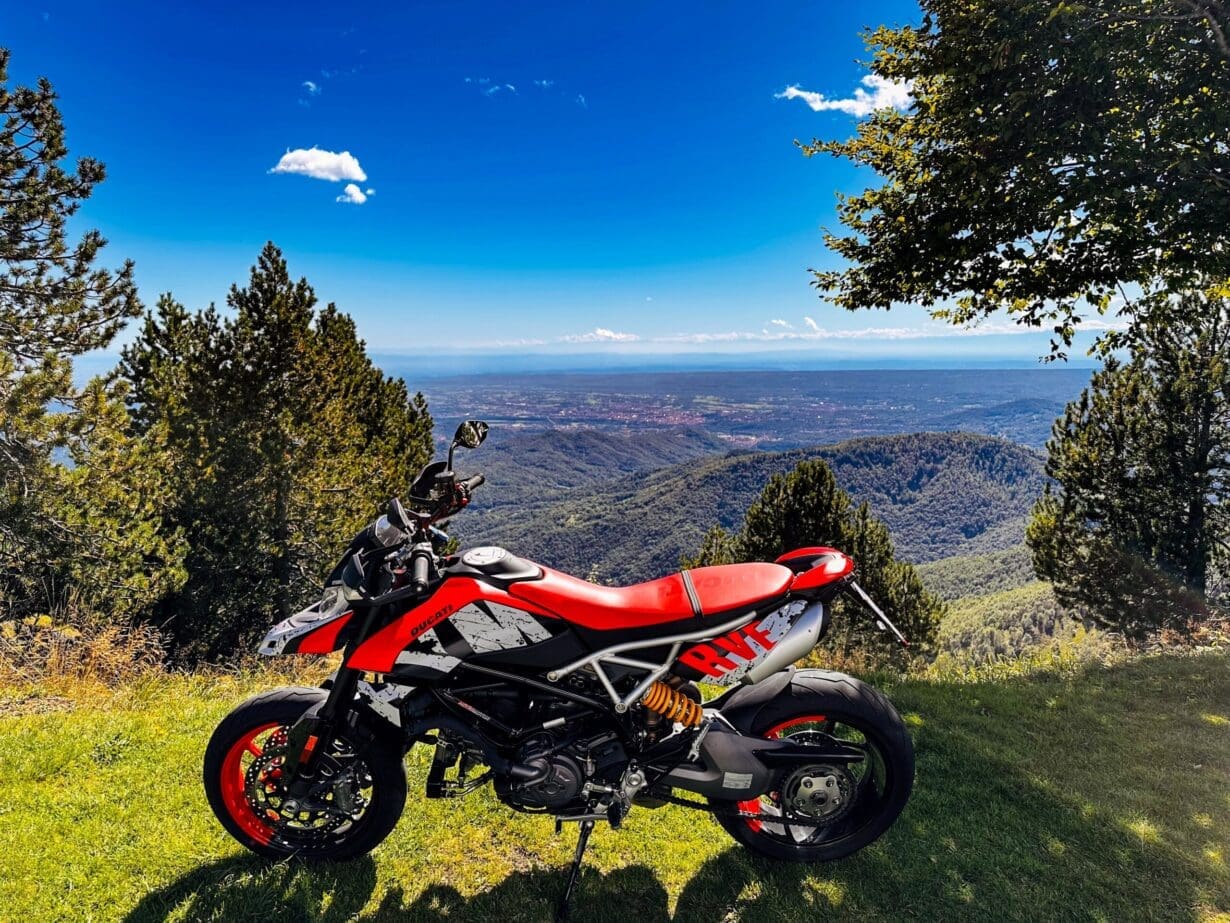 Regular European Mountain Riding With Unique ‘Fly-Ride’ Concept
