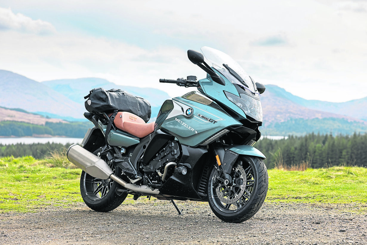 BMW K1600GT