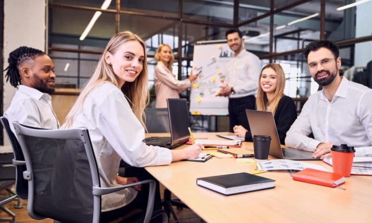 Reasons to work in advertising for Mortons Media Group