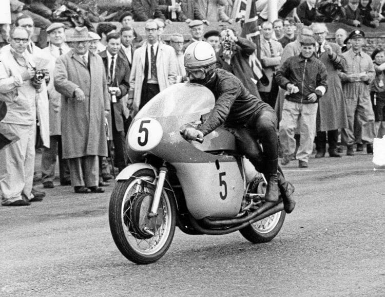Mike Hailwood at the 1965 TT