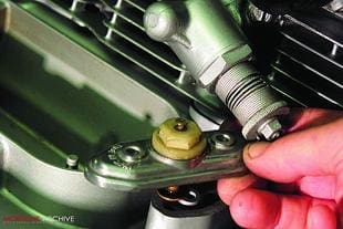 Suzuki GS750 engine rebuild