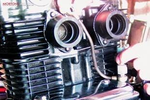 Kawasaki Z400 motorcycle engine rebuild