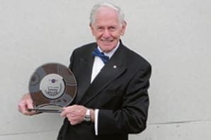 Sammy receives FIM Trial Legend Award