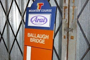 298_iom20sign310-1
