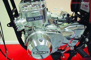Workshop: Suzuki GT750: part three