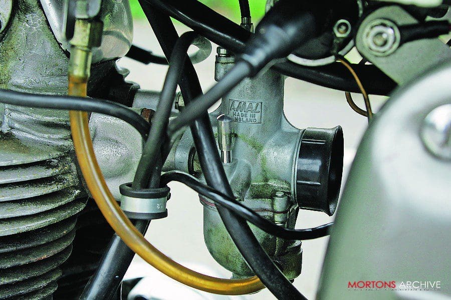 Norton Dominator 99SS