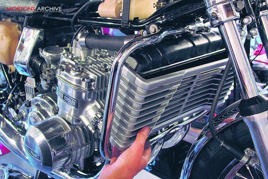 Suzuki GT750: part three