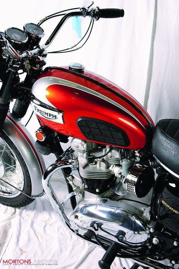 Triumph Bonneville T120R