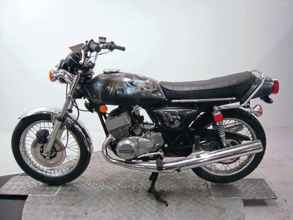 Show Us Yours | 1977 Kawasaki KH400