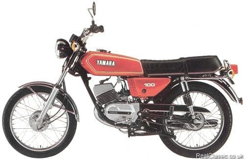 1976 Yamaha RS100. Bus shelter not shown...