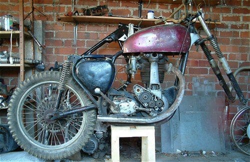 That'll be a Kawasaki Z750L engine on the floor, then...