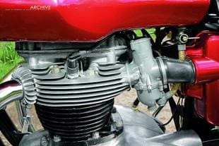 BSA A65L Lightning engine