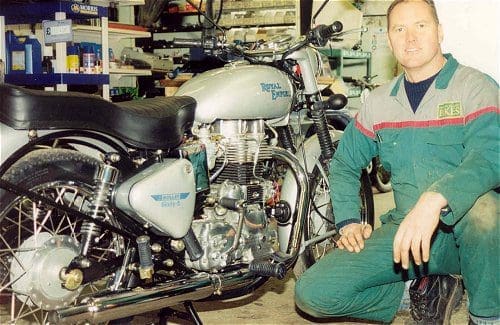 Neither Aged-P nor Emm; this is Andy from Swindon Classic Bikes.