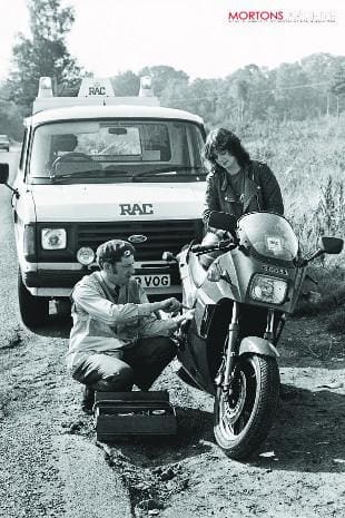 Kawasaki GPZ900s suffered from carb icing in winter