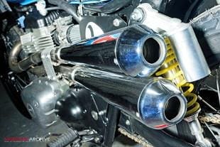 Kawasaki W650 exhausts