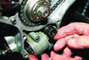 Motorcycle oil pump