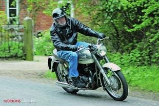 Norton Dominator 99SS