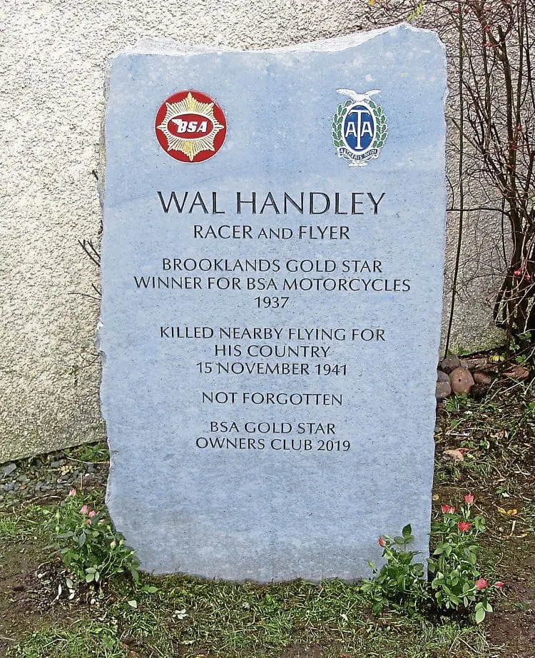 Wal Handley memorial