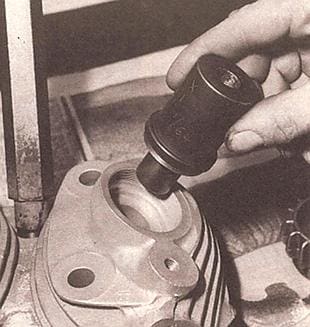 Vincent motorcycle valve gear overhaul