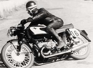 A 500cc type C5 GS Ratier racing motorcycle in action during a French production race