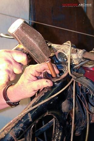Removing steering head bearings