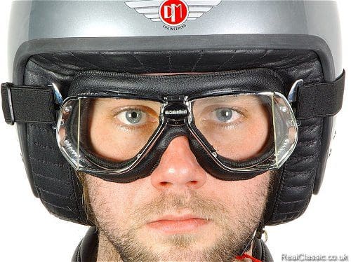 A motorcyclist with eyes, yesterday.