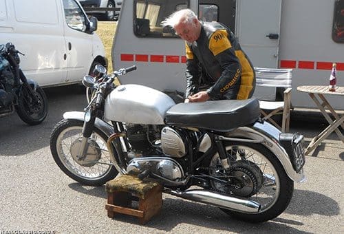 Classic Trackdays – A Beginners Guide