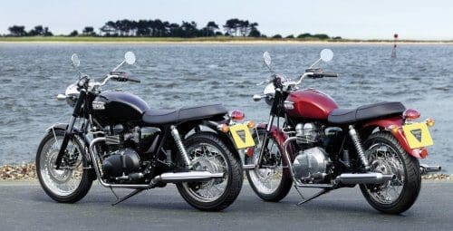 Triumph Bonneville Versus Kawasaki W650