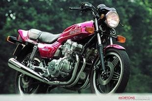 Japanese 750cc motorcycle group test