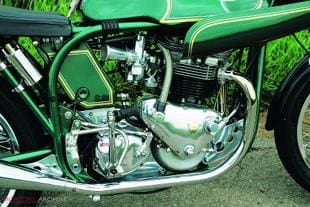 Triton, Triumph motorcycle engine in Norton frame