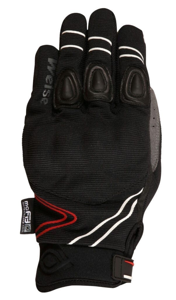 Win pair of Weise Wave Gloves worth £69.99