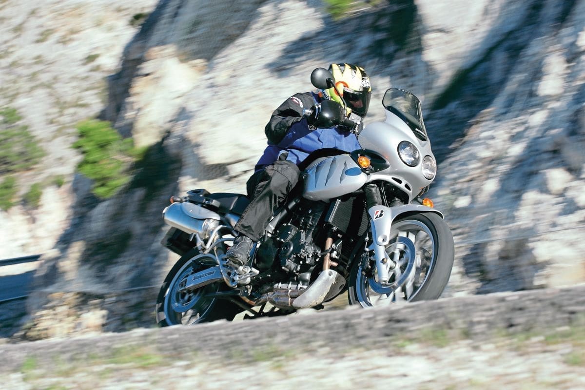 Test Ride: 2001-2005 Triumph 955i Tiger