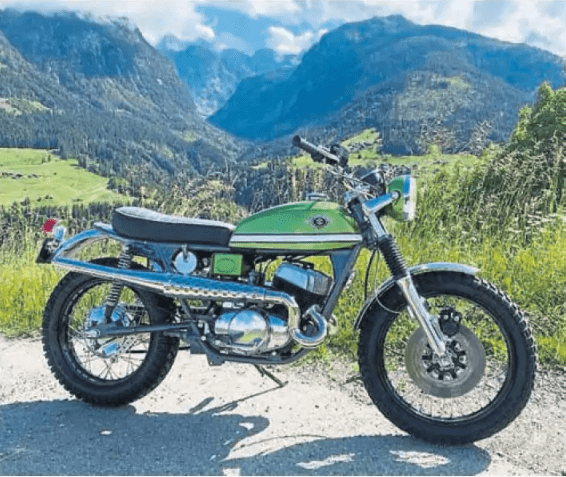 Suzuki T500 built by Tim Hurst