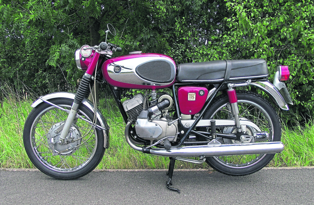 Bridgestone Dual-Twins don’t come up for sale often. NED221G, a 1968 example, was sold by Bonhams at Stafford back in 2010 for £1495 although it appears to be currently off the road.