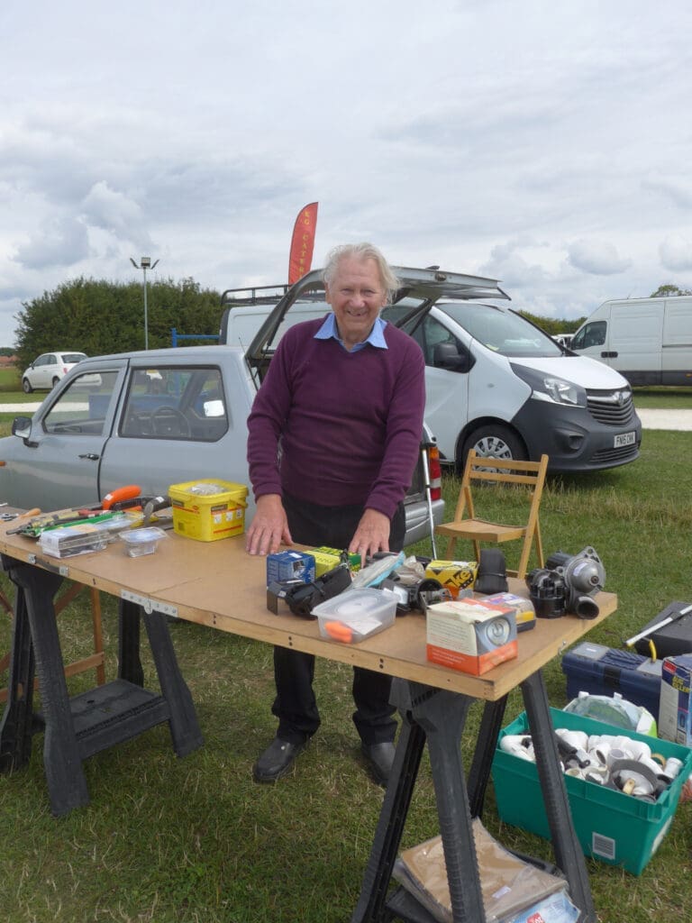 Pete Sylvester at the end of another Stickney Autojumble near Boston, Lincolnshire, with his 1998 850cc Reliant. The Reliant three-wheeler (1935-2001) was a god send to motorcycle licence-only commuters to get through harsh winters in the 1950s and ’60s. Pete has been driving them since 1967.